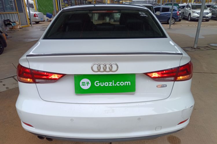 奥迪A3 2016款 Limousine 35 TFSI 进取型车身外观6