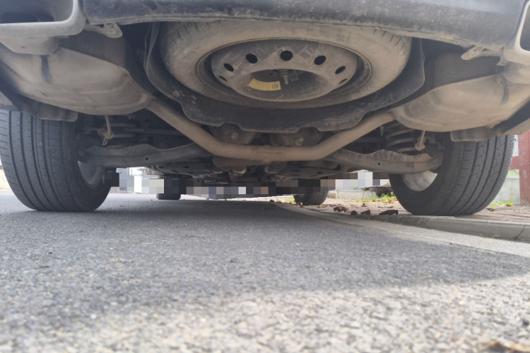 Jeep 大指挥官 2018款 2.0T 四驱臻享版 国V局部细节9006