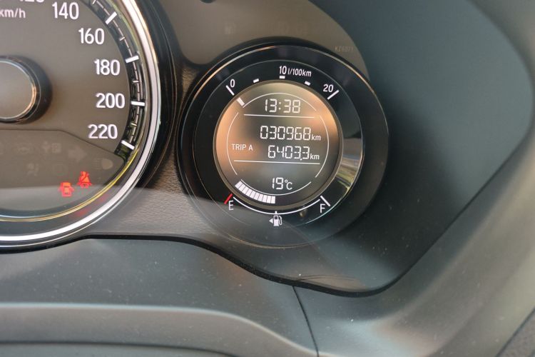 本田XR-V 2022款 1.5L CVT黑曜石版中控内饰15