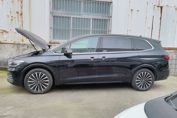 大众 威然 2024款 380TSI 尊贵版车身外观6003