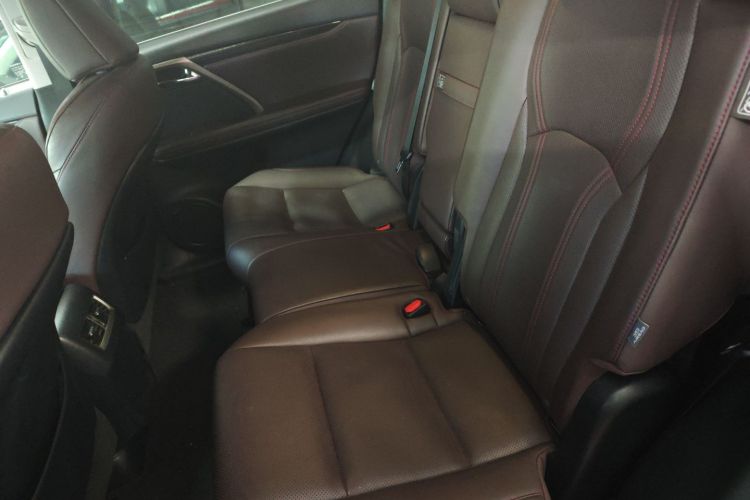 雷克萨斯RX 2020款 改款 450hL 四驱典雅版7座中控内饰7004