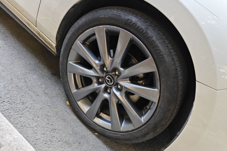 马自达3 昂克赛拉 2021款 2.0L 自动质炫版车身外观10