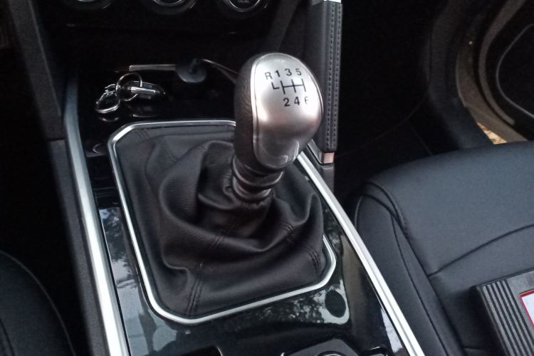 哈弗H6 2018款 红标 运动版 1.5T 手动两驱精英型中控内饰18