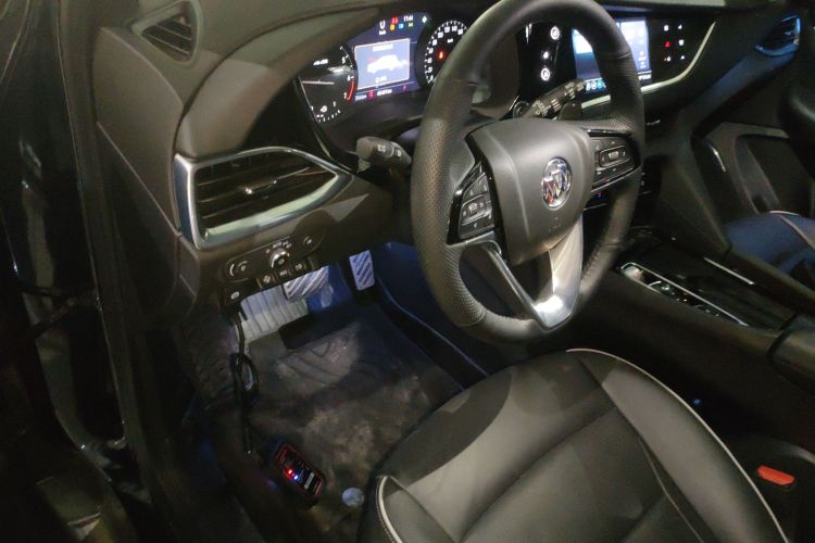 别克 昂科旗 2022款 652T 四驱尊享旗舰型 6座中控内饰7003