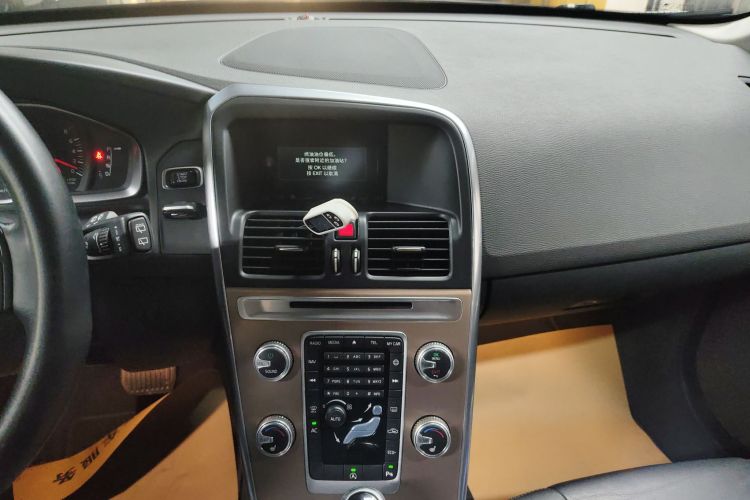 沃尔沃XC60 2017款 T5 智进升级版局部细节16