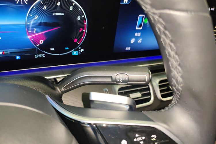 奔驰GLE 2024款 GLE 450 4MATIC 豪华型局部细节18