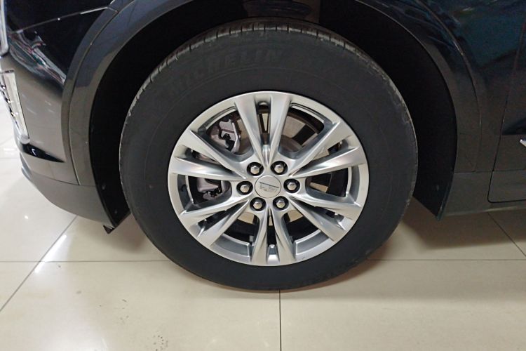 凯迪拉克XT5 2022款 2.0T 两驱豪华型车身外观6002