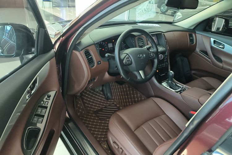 英菲尼迪QX50 2015款 2.5L 悦享版中控内饰7003