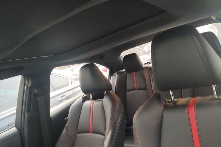 丰田 雷凌 2021款 双擎 1.8H E-CVT运动版中控内饰22