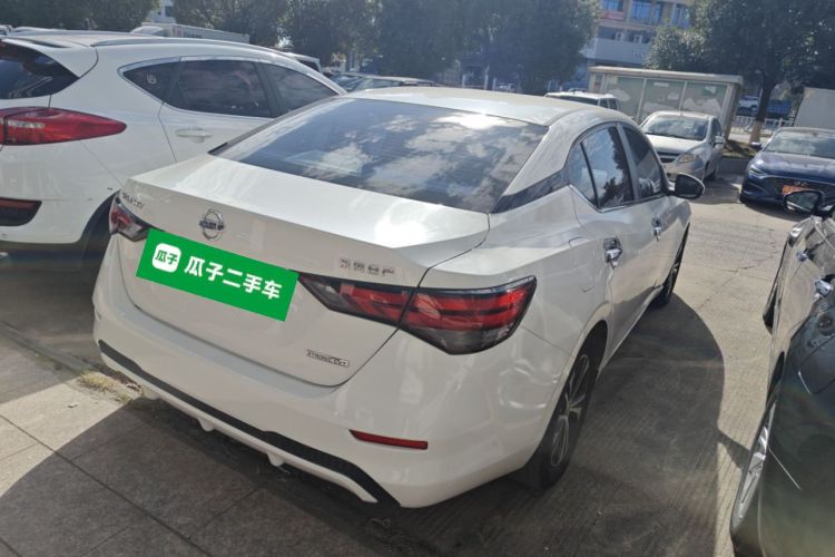 日产 轩逸 2020款 1.6L XL CVT悦享版车身外观7