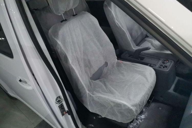 五菱汽车 五菱扬光 2025款 400km 客车版舒适型局部细节41