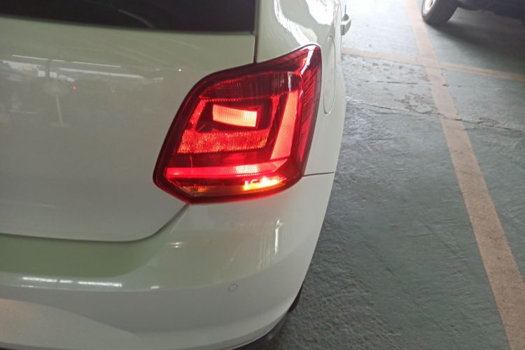 大众 Polo 2016款 1.4TSI GTI车身外观9