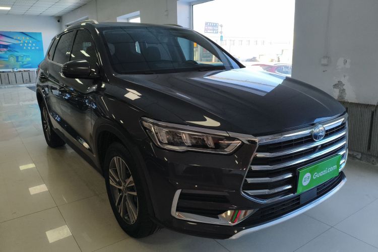 比亚迪 宋Pro 2019款 1.5T 自动精英型车身外观3