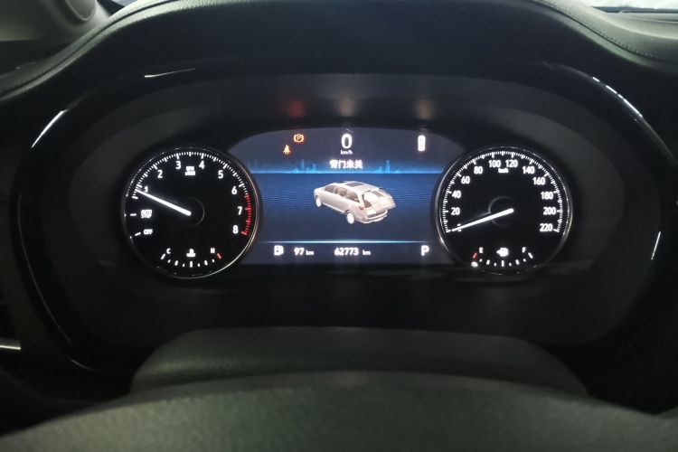 别克GL8 2021款 陆上公务舱 652T 豪华型中控内饰14