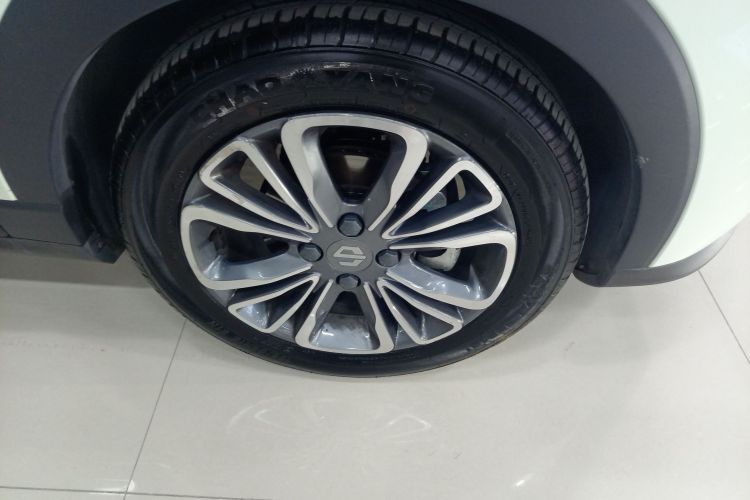 零跑汽车 零跑T03 2024款 403舒享版车身外观6001