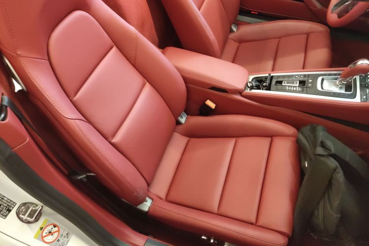 保时捷718 2022款 Boxster 2.0T局部细节41