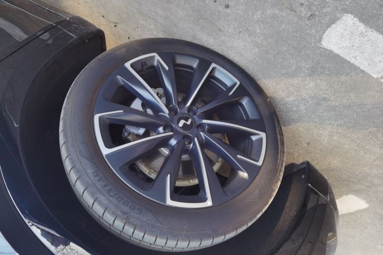 乐道L60 2024款 85kWh 后驱版车身外观6007