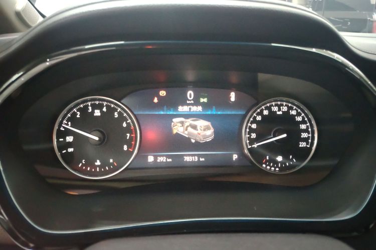 别克GL8 2023款 陆上公务舱 智享型中控内饰14