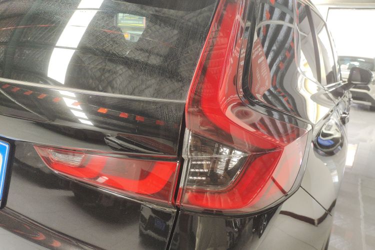 本田CR-V 2024款 240TURBO 两驱锋尚版 5座车身外观9