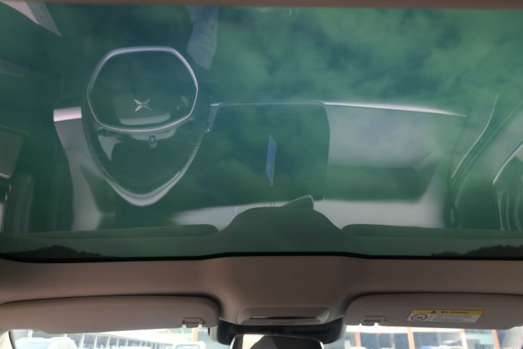 小鹏P7 2022款 480E局部细节22