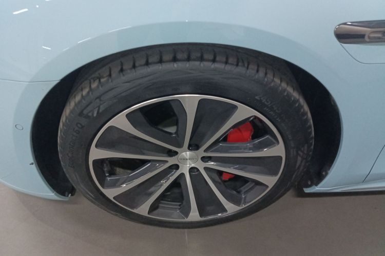 鸿蒙智行 智界S7 2024款 Ultra 四驱旗舰版车身外观6007