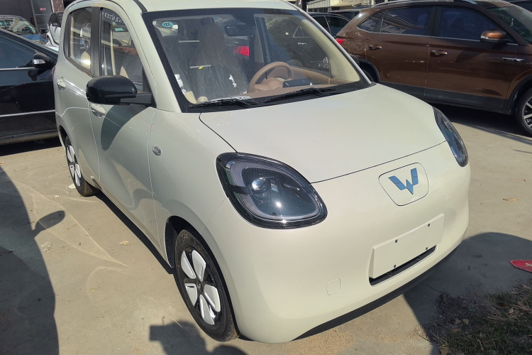 五菱汽车 宏光MINIEV 2025款 四门版 进阶款车身外观3