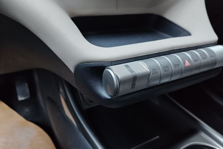 比亚迪 海豚 2023款 420km 时尚版中控内饰18