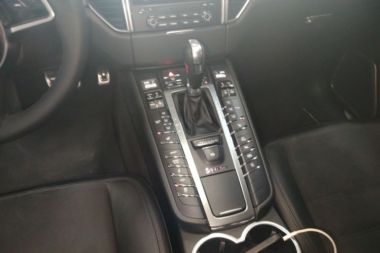 保时捷 2017款 Macan GTS 3.0T局部细节18