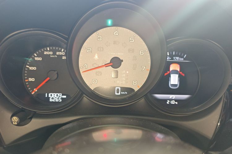 保时捷 2017款  Macan S 3.0T中控内饰14