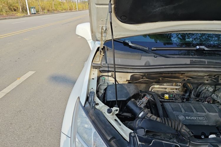 别克 昂科拉 2013款 1.4T 自动两驱精英型局部细节9006