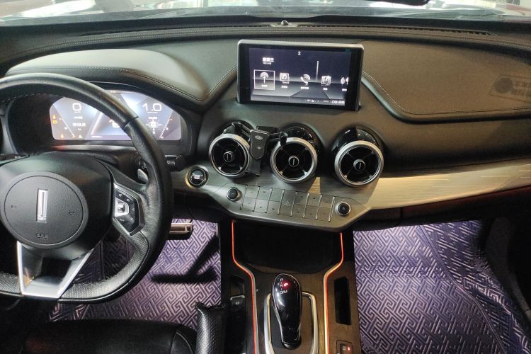 魏牌 VV7 2019款 升级款 2.0T 旗舰型 国VI中控内饰16