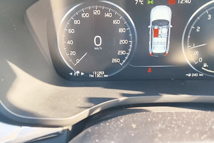 沃尔沃XC60 2019款 T5 四驱智远版 国V中控内饰15