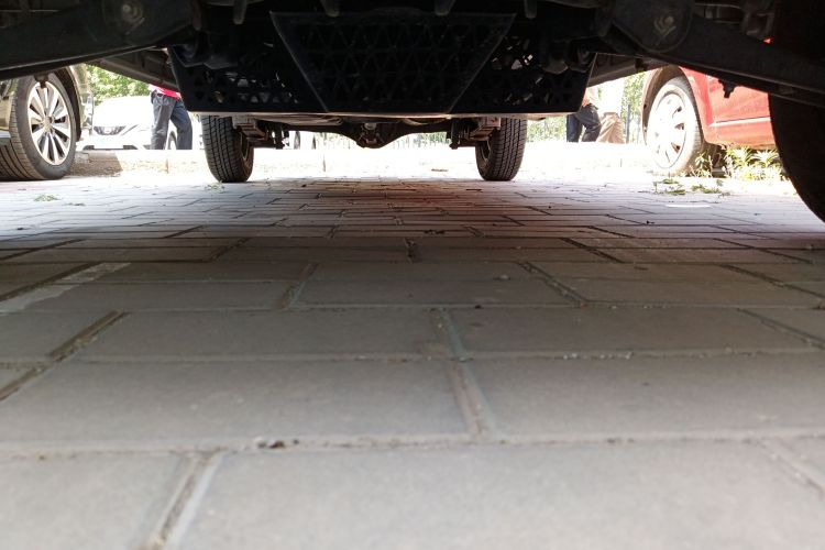 五菱汽车 五菱之光 2020款 1.2L 实用型 国VI LSI局部细节9007