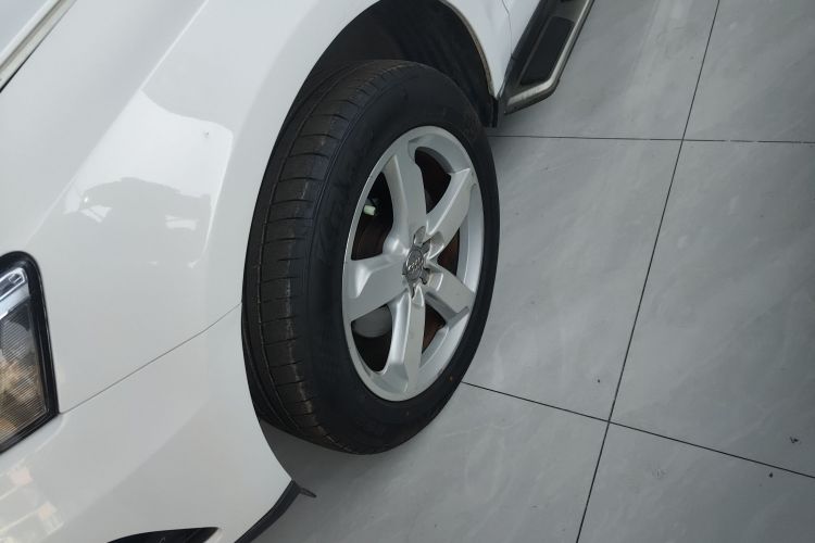 奥迪Q5 2016款 40 TFSI 技术型车身外观6007