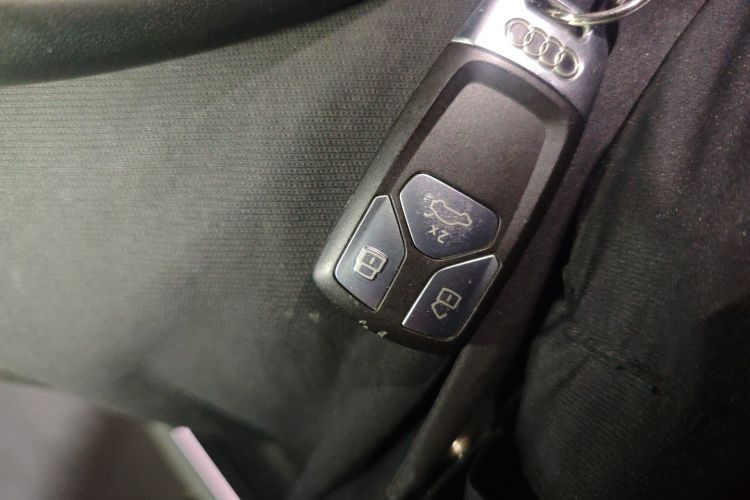 奥迪A5 2023款 Sportback 40 TFSI 时尚动感型中控内饰11