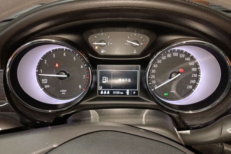 别克 威朗 2020款 20T CVT领先型中控内饰14