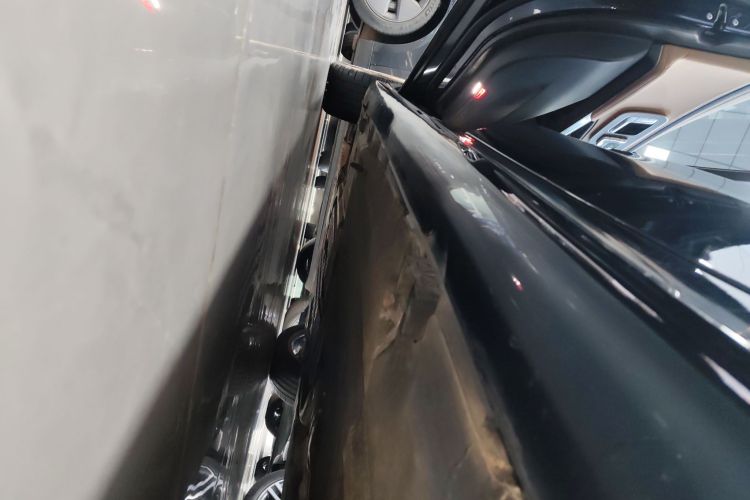 奔驰E级 2024款 E 300 L 时尚型局部细节9002