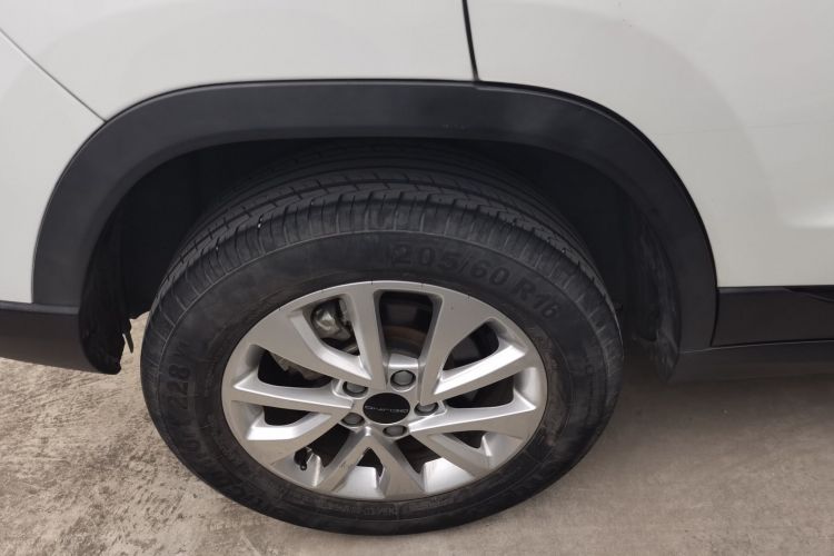 北京汽车 北京X3 2021款 1.5T CVT荣耀版车身外观6008