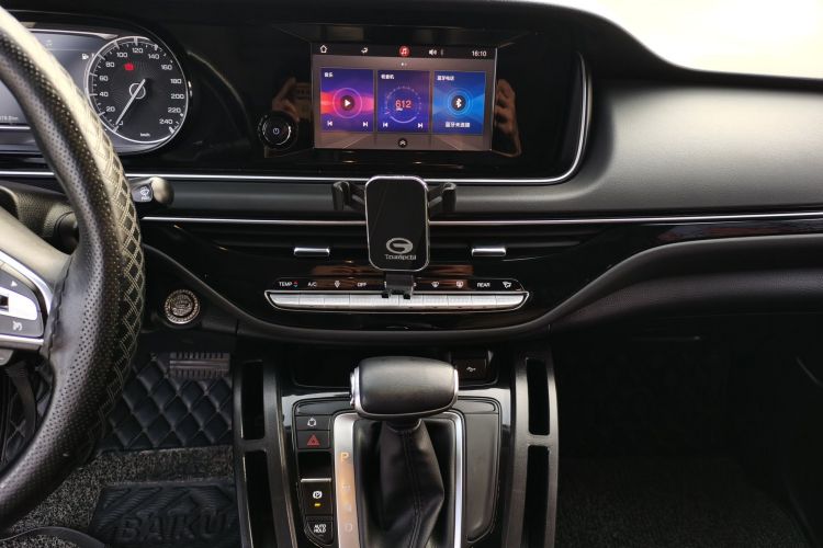 广汽传祺 传祺M6 2021款 270T DCT豪华版（七座）中控内饰16