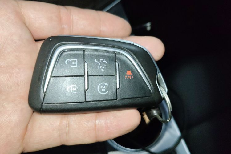 凯迪拉克CT4 2021款 28T 豪华型中控内饰7001