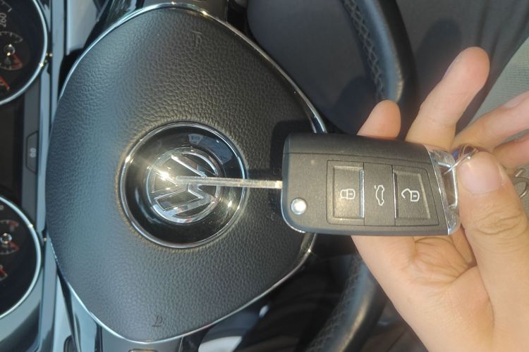 大众 凌渡 2018款 280TSI DSG舒适版中控内饰11