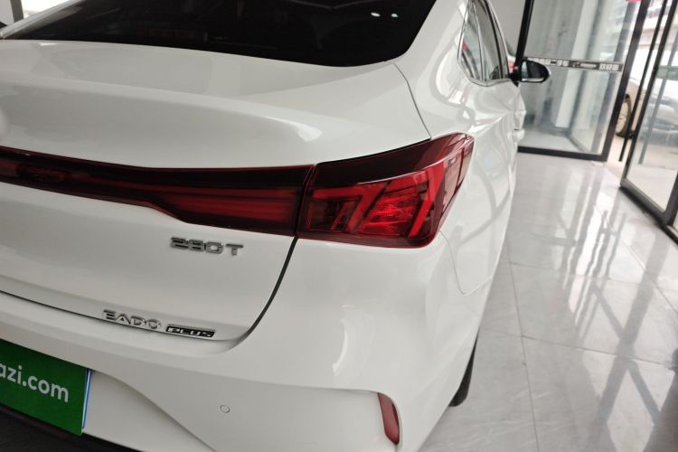 长安 逸动 2024款 PLUS 蓝鲸NE 1.4T GDI DCT高能版车身外观9