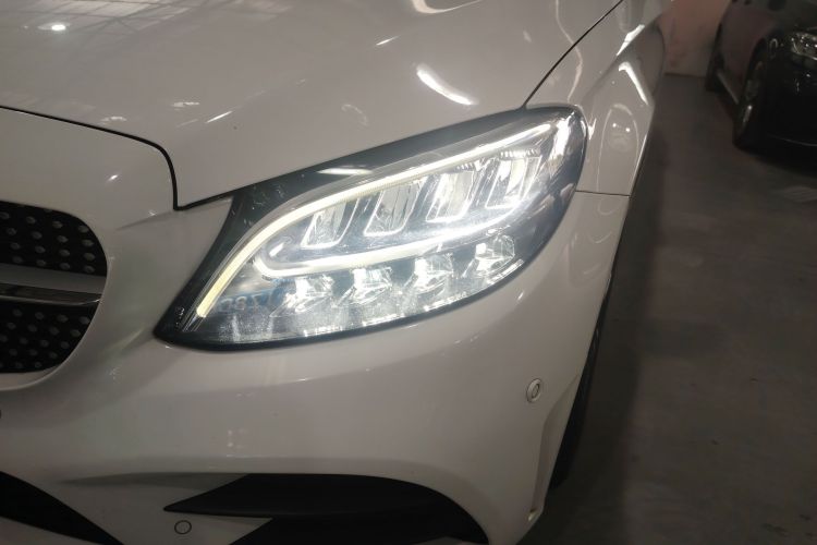 奔驰C级 2021款 C 200 L 时尚型运动版局部细节36