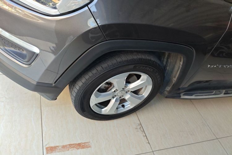 Jeep 指南者 2017款 200T 自动家享版车身外观6007