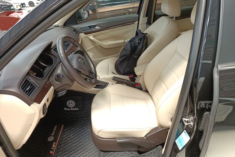 大众 朗逸 2015款 1.6L 自动舒适版中控内饰19