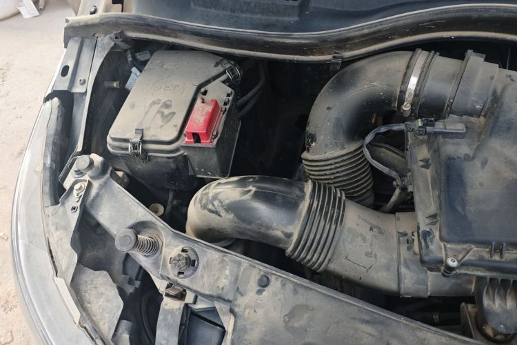 奔驰 威霆 2021款 2.0T 精英版 7座局部细节9006