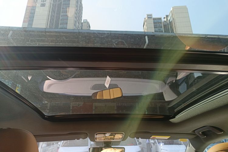 理想汽车 理想ONE 2020款 增程6座版局部细节22