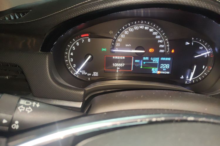 凯迪拉克XTS 2018款 28T 精英型中控内饰15