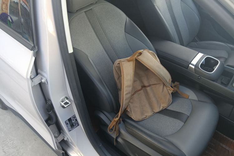 名爵 MG ES5 2025款 425pro 后驱版局部细节41