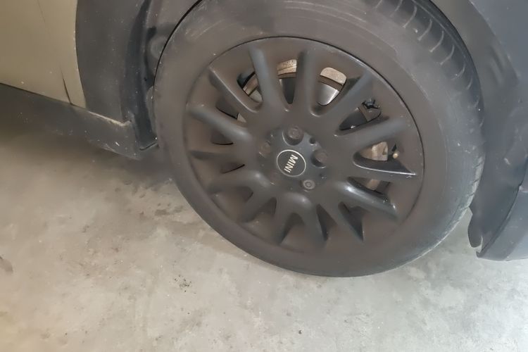 MINI 2018款 1.5T COOPER 经典派车身外观10